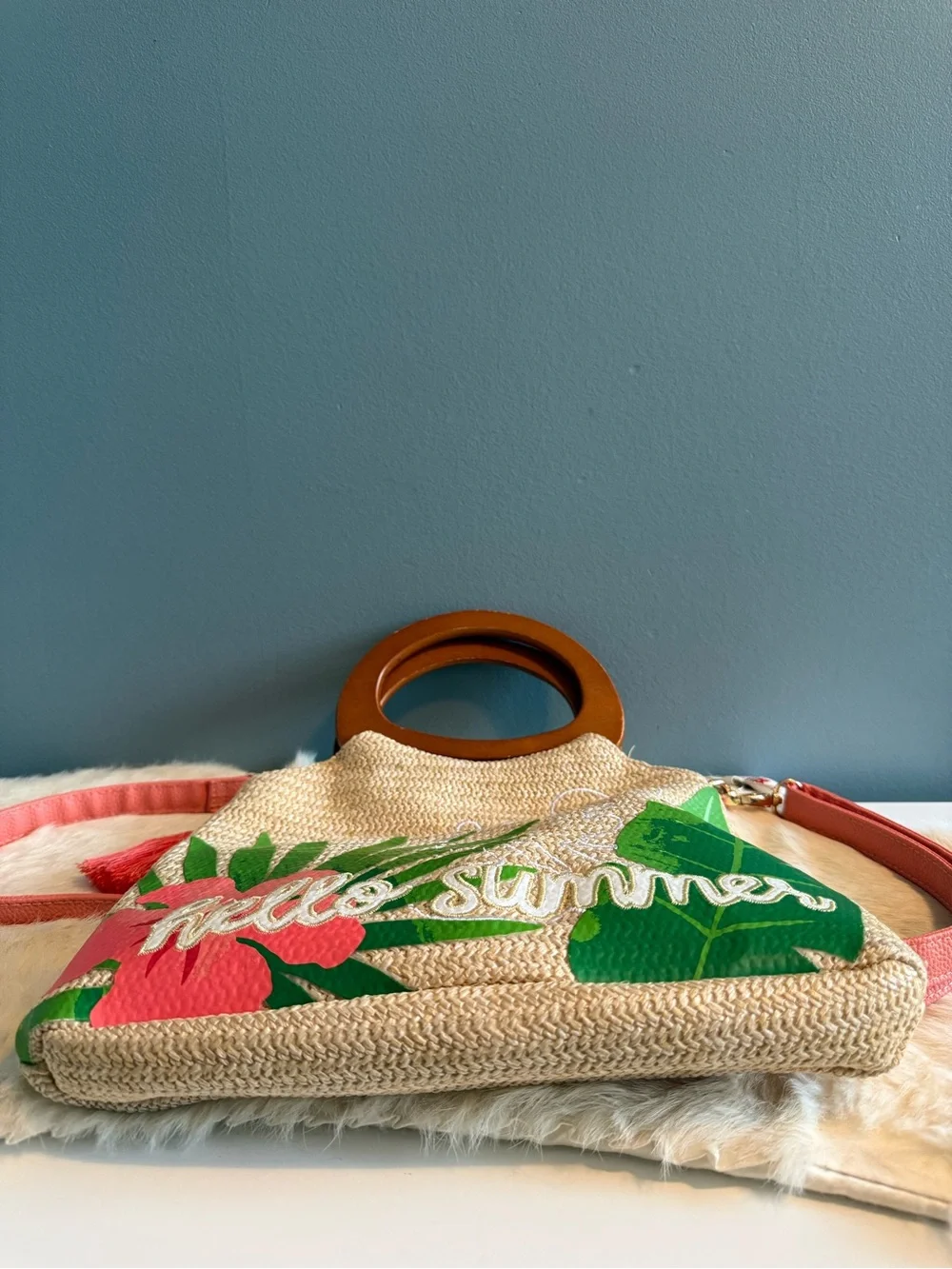 Disney Parks Mickey Silhouette Tropical Hello Summer Raffia Shoulder Handbag